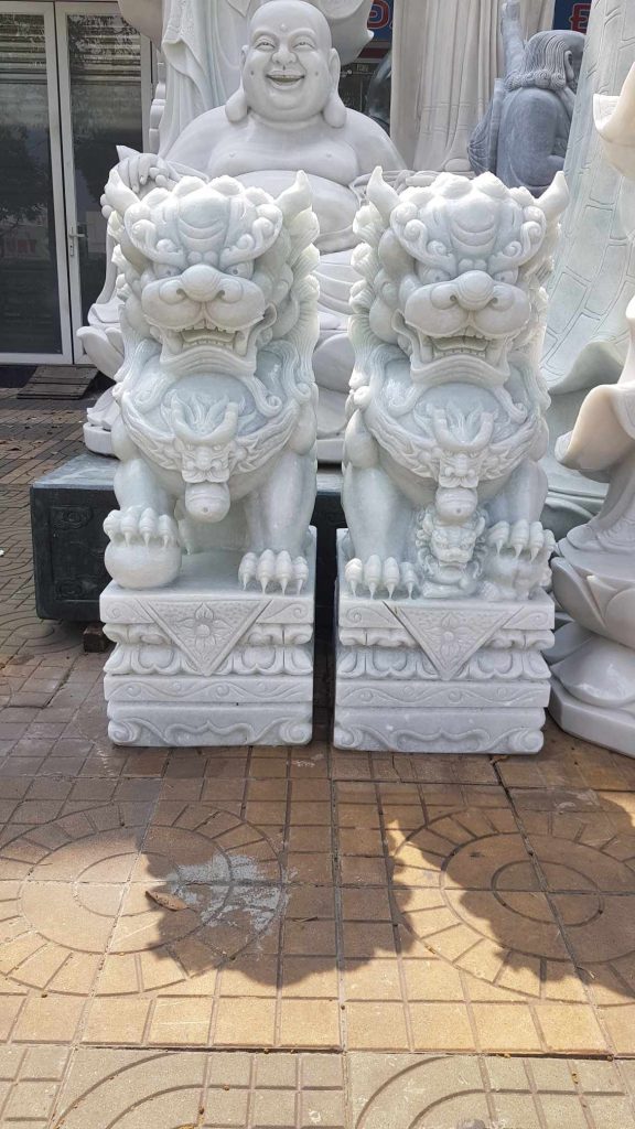 tượng nghê đá 