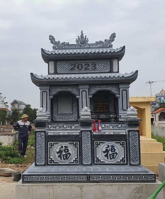 mộ đá đôi
