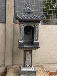 miếu thờ ngoài trời ở Tây Ninh