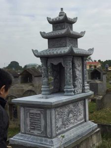 mộ đá 3 má