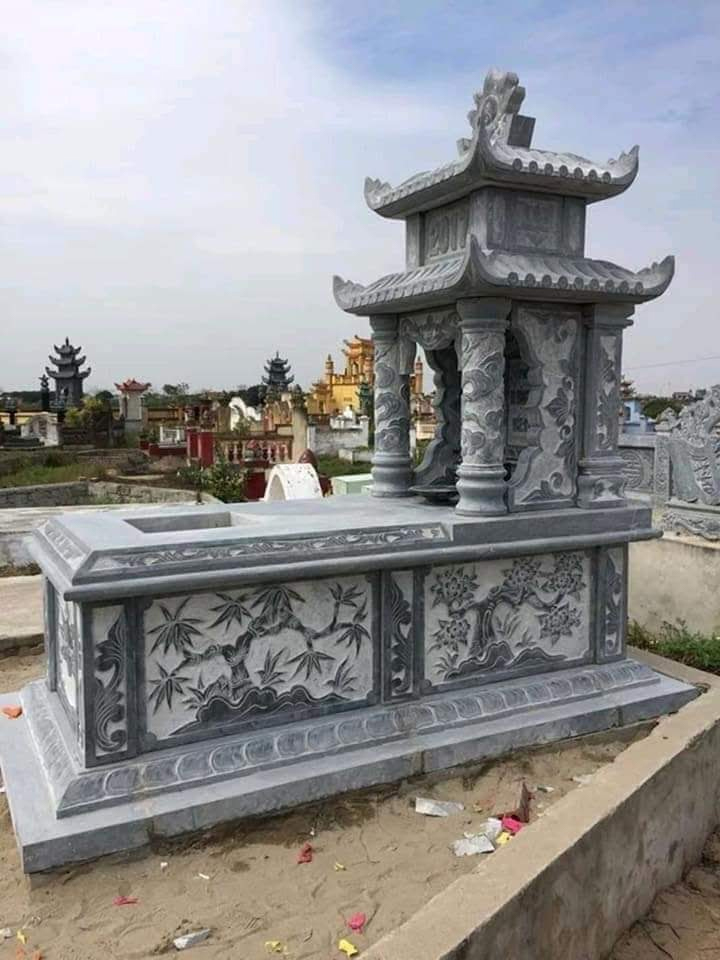 mộ đá 2 mái