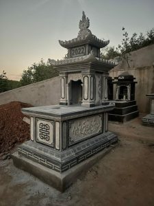Xây Mộ Cho Người Mới Mất Trong 49 Ngày: Nên Hay Không Nên?