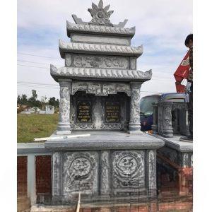 mộ đá 3 mái