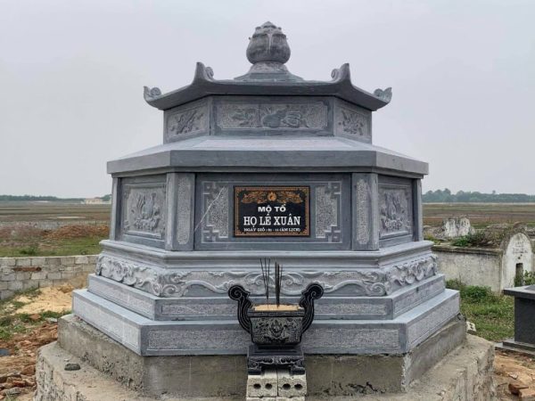 mộ đá bát giác