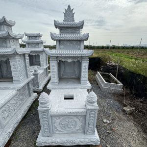 23 mẫu mộ đá 3 mái ở Bạc Liêu