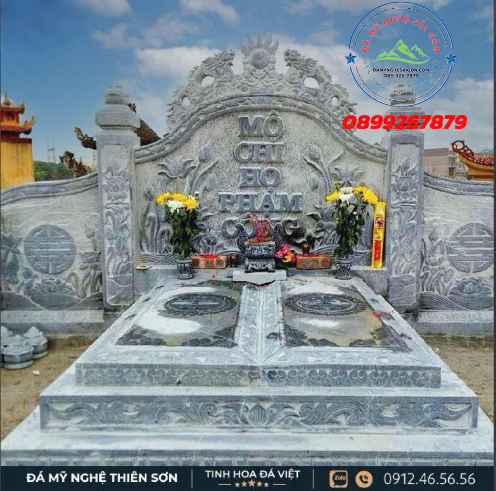 mộ đá đôi