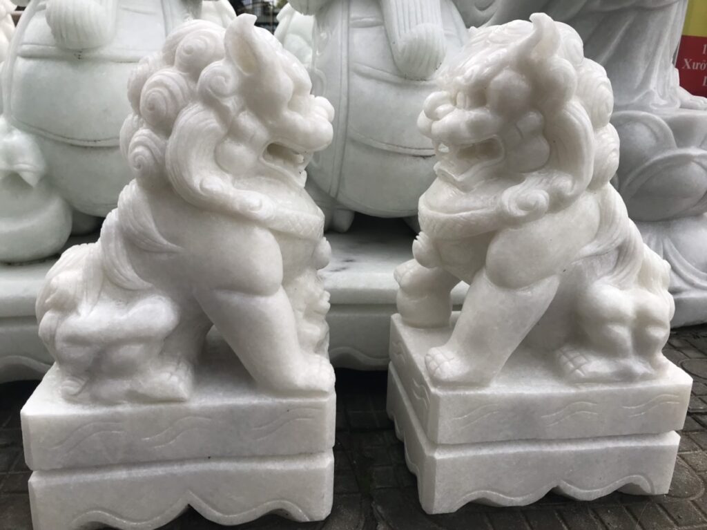 Kỳ Lân Trong Phong Thủy – Linh Vật Hộ Mệnh Từ Đá Mỹ Nghệ