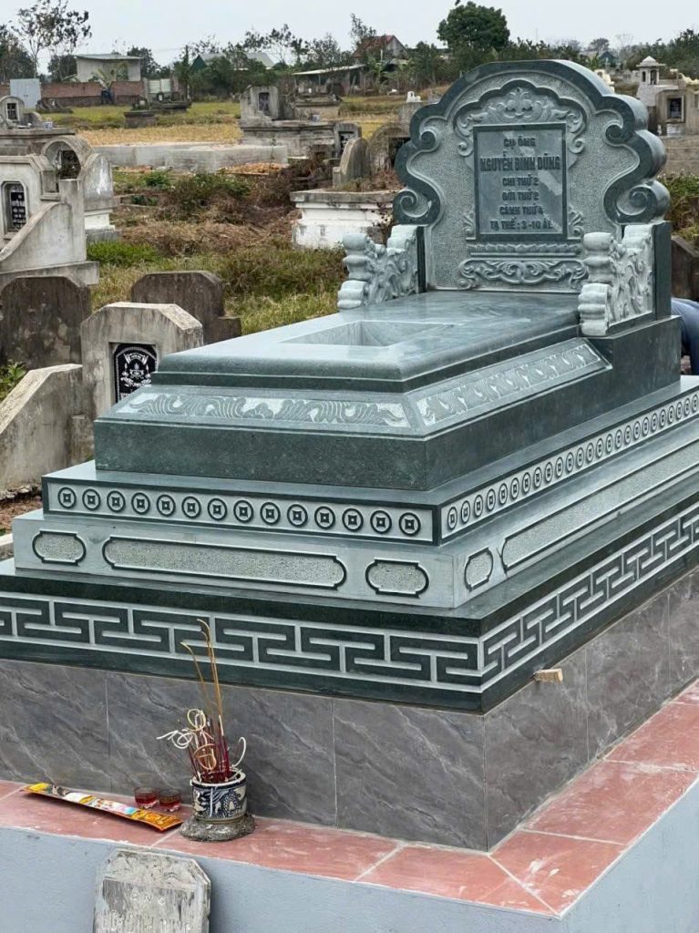 Mộ Đá Đơn – Giải Pháp Tâm Linh Bền Vững Từ Đá Mỹ Nghệ