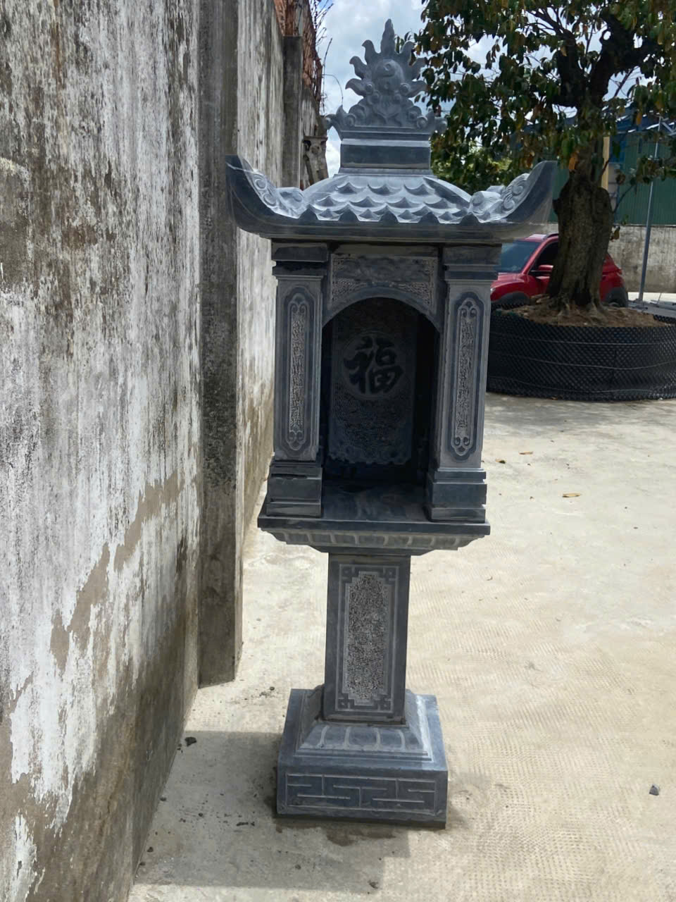 Cây Hương Đá – Công Trình Tâm Linh Bền Vững Từ Đá Mỹ Nghệ