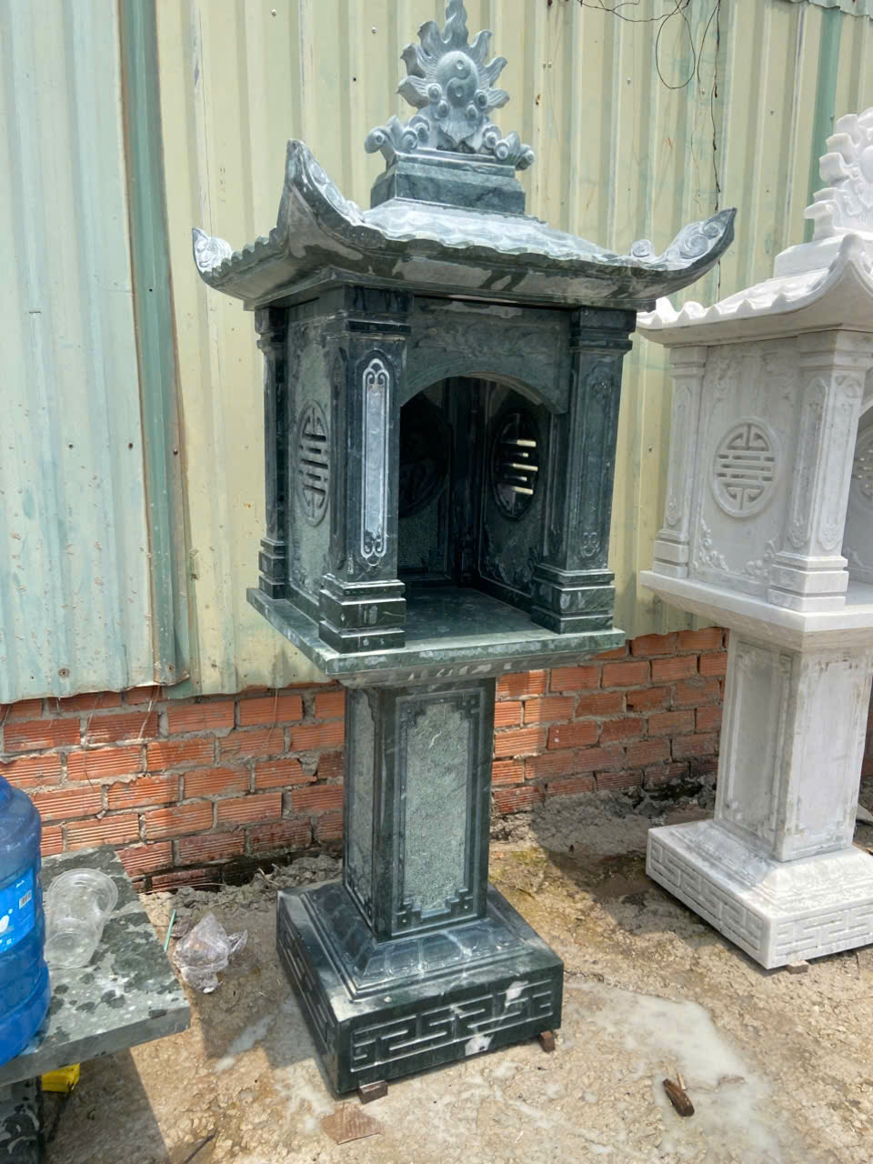 Cây Hương Đá – Công Trình Tâm Linh Bền Vững Từ Đá Mỹ Nghệ