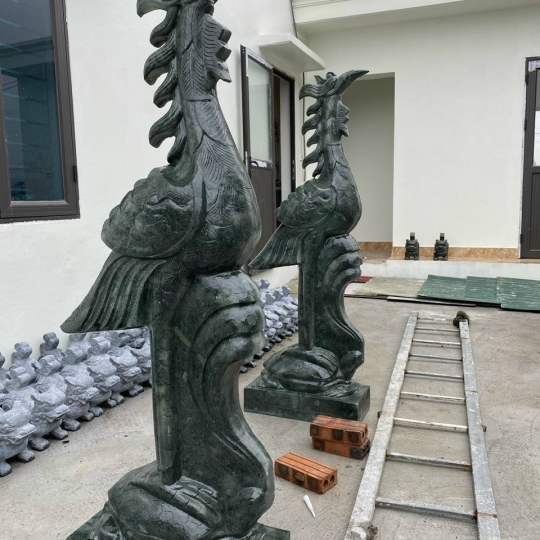Con Hạc Đá – Biểu Tượng Linh Thiêng Trong Nghệ Thuật Đá Mỹ Nghệ