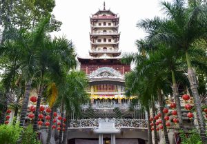 Nghệ thuật xây dựng đình chùa bằng đá trong thế kỷ 21