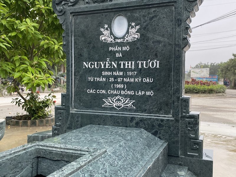 Tùy theo chất liệu và mục đích sử dụng, bia mộ đá được phân thành nhiều loại