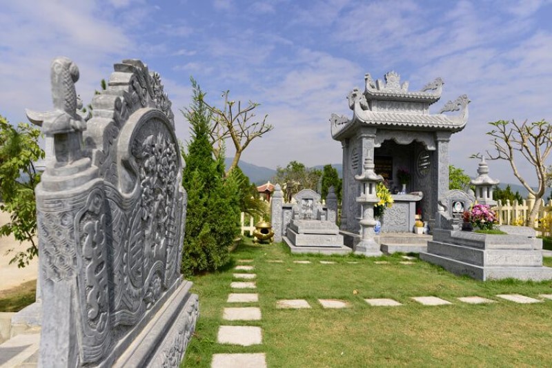 Bốc mộ tháng nào tốt nhất, hợp phong thủy? Giải đáp theo quan niệm dân gian và phong thủy