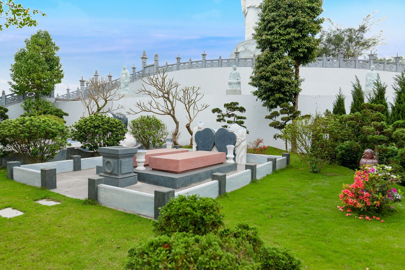 “Có nên làm mộ chờ không?” – Câu trả lời nằm ở chính tâm thế của con người. Nếu coi đó là việc chuẩn bị chu đáo, thể hiện sự tĩnh tâm và hiếu thuận thì đó là việc làm đúng đắn