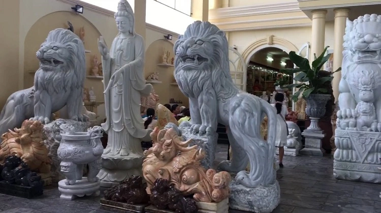 Linh vật đá trong văn hóa Á Đông là minh chứng cho sự hòa quyện giữa tín ngưỡng và thẩm mỹ, giữa tâm linh và nghệ thuật. Chúng không chỉ góp phần bảo tồn giá trị văn hóa truyền thống mà còn khẳng định vị thế của đá mỹ nghệ