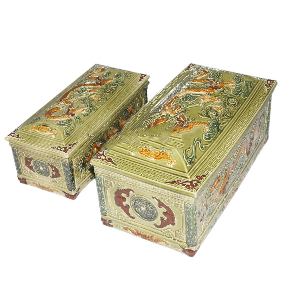 Một trong những lý do khiến tiểu quách đá được ưa chuộng chính là độ bền ấn tượng. Khả năng chống thấm, chống rong rêu, chống phong hóa tốt giúp sản phẩm giữ được hình dáng, hoa văn và kết cấu dù trải qua nắng mưa hàng trăm năm