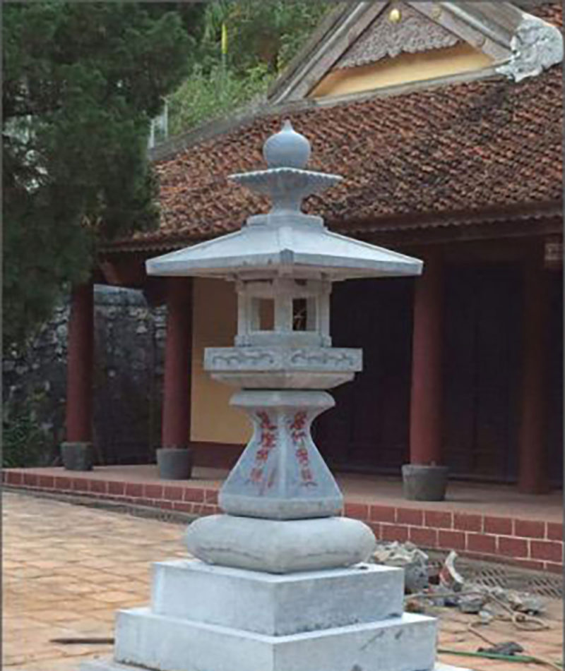 Ngày nay, cột đèn đá được sử dụng rộng rãi trong nhiều không gian thiền khác nhau