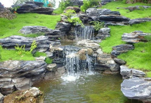 “Đá cảnh suối nhân tạo – Thanh mát trong từng dòng chảy” là sự lựa chọn hoàn hảo để nâng tầm không gian sống
