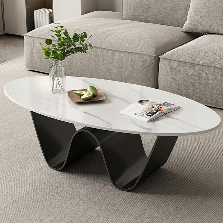 Một ưu điểm vượt trội của bàn trà đá mỹ nghệ là độ bền cao. So với gỗ dễ mối mọt hoặc kim loại dễ gỉ sét, đá có khả năng chống chịu thời tiết tốt, không phai màu, không cong vênh và gần như không cần bảo dưỡng