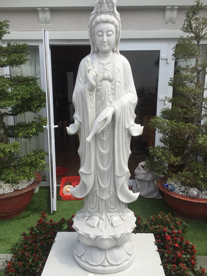 “Tượng Quan Âm đá – Ánh sáng của lòng nhân ái” không chỉ là một sản phẩm của đá mỹ nghệ, mà còn là sự kết tinh của văn hóa, niềm tin và nghệ thuật truyền thống