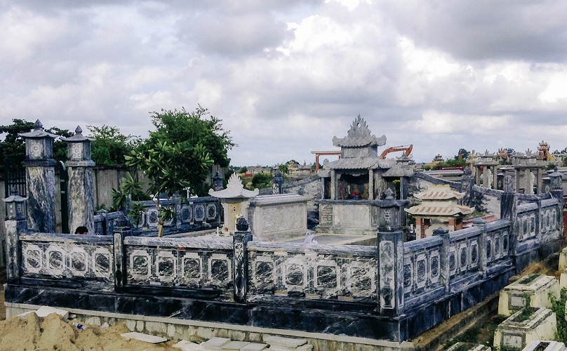 Đá mỹ nghệ không đơn thuần là vật liệu hay sản phẩm trang trí, mà là sự kết tinh của thiên nhiên, nghệ thuật và văn hóa. Đầu tư vào đá mỹ nghệ chính là lựa chọn giá trị vượt thời gian – bền vững