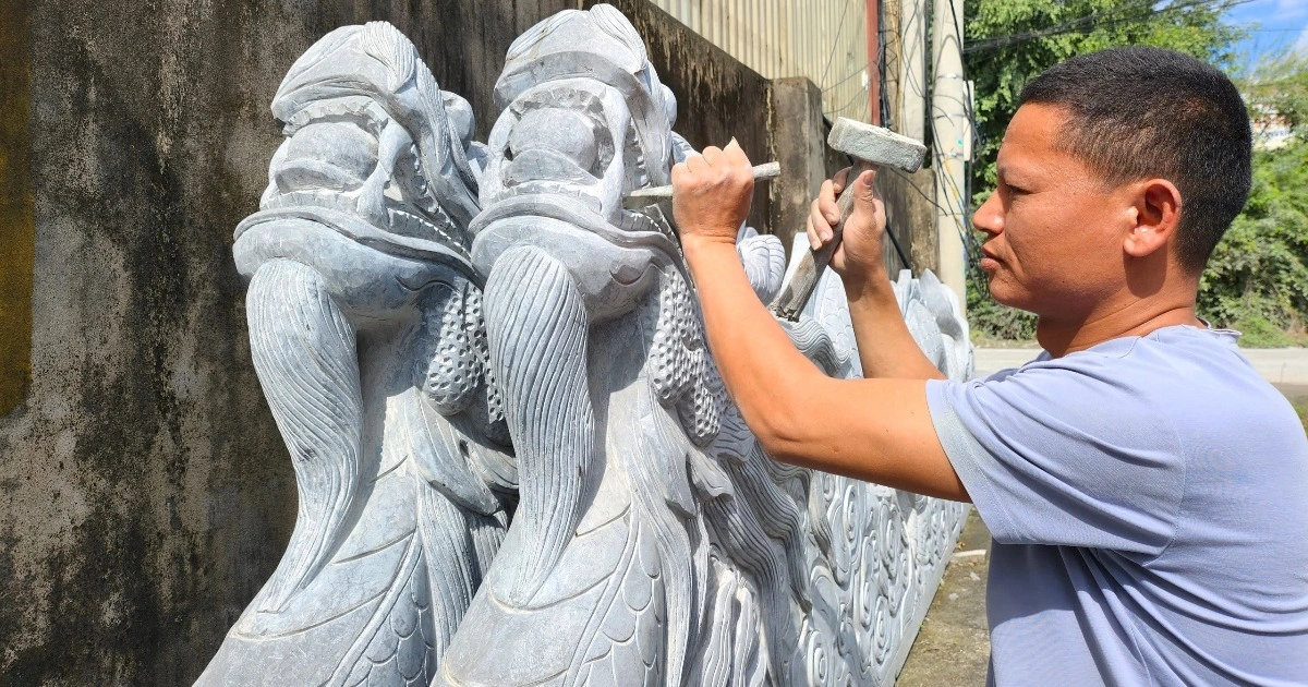 Đá tự nhiên chỉ thật sự trở thành “bảo vật hài hòa ngũ hành” khi được chế tác qua bàn tay nghệ nhân