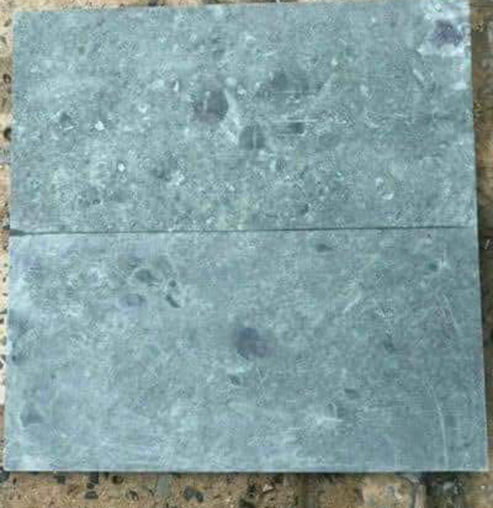 Từ xa xưa, ông cha ta đã biết sử dụng đá xanh rêu để tạo nên những tác phẩm điêu khắc gắn liền với đời sống tinh thần và tín ngưỡng