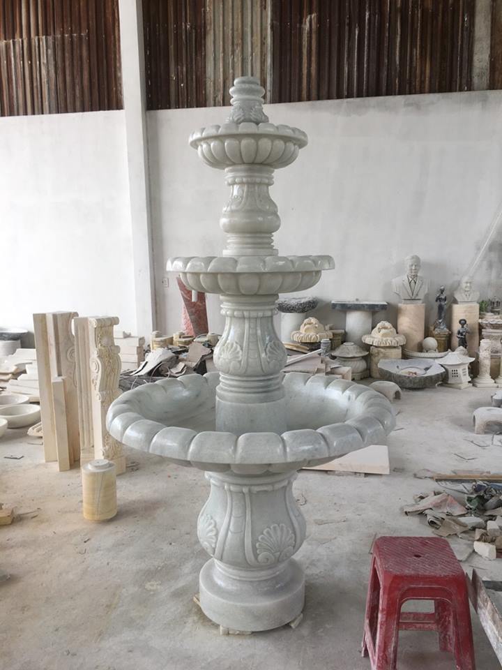 Đá mỹ nghệ ngoài trời được nhiều gia chủ và chủ đầu tư lựa chọn nhờ vẻ đẹp tự nhiên, độ bền cao và khả năng thích nghi với nhiều phong cách kiến trúc