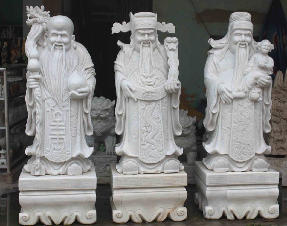 Nhiều người cho rằng đá tự nhiên không cần bảo dưỡng. Thực tế, dù là vật liệu bền vững, đá mỹ nghệ vẫn cần được vệ sinh và kiểm tra định kỳ