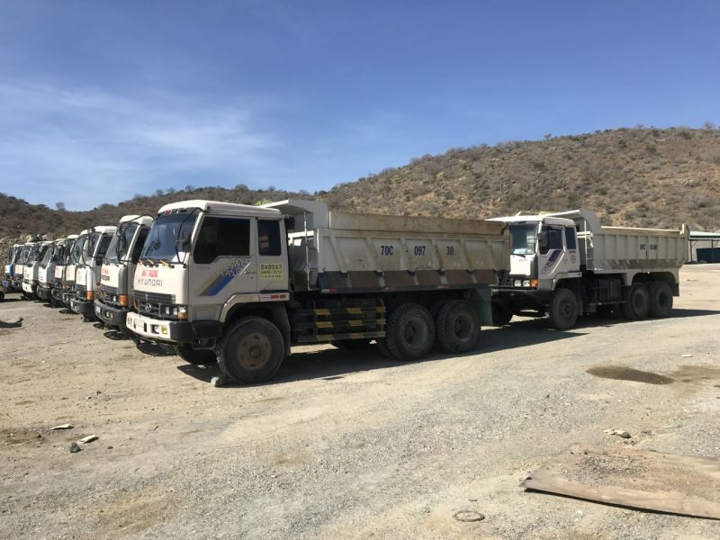 Đá mỹ nghệ thường có trọng lượng lớn. Vì vậy, chi phí vận chuyển, bốc xếp và lắp đặt không hề nhỏ