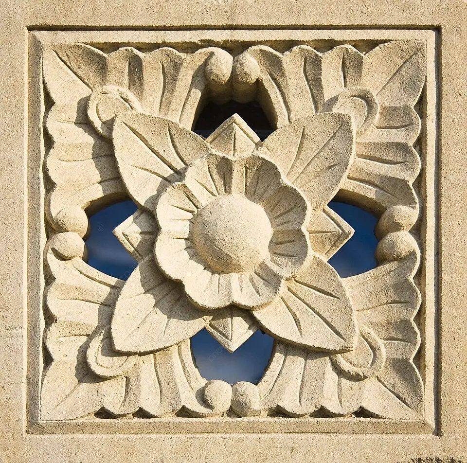 Trong những năm gần đây, nhu cầu sử dụng đá mỹ nghệ trong kiến trúc, trang trí và phong thủy ngày càng tăng