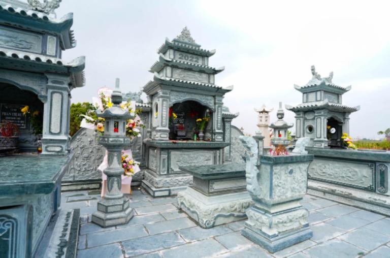 Nhiều công trình sử dụng đá mỹ nghệ vẫn giữ được vẻ đẹp và kết cấu bền vững sau hàng chục, thậm chí hàng trăm năm
