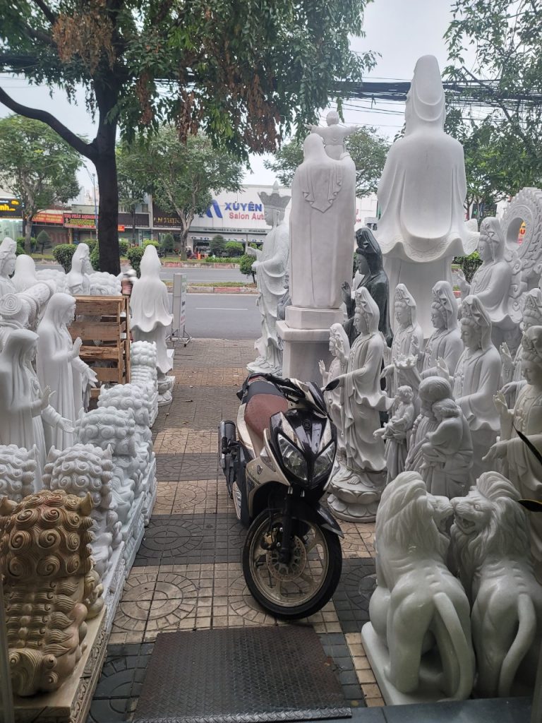 Đầu tư đá mỹ nghệ có sinh lời không?