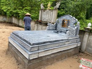 Mộ Đá Mỹ Nghệ Chạm Hoa Văn Sắc Nét – Vẻ Đẹp Trường Tồn Với Thời Gian
